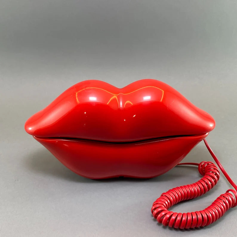 1980s Red Hot Lips Pop Art Phone - STYLE-CHNGR