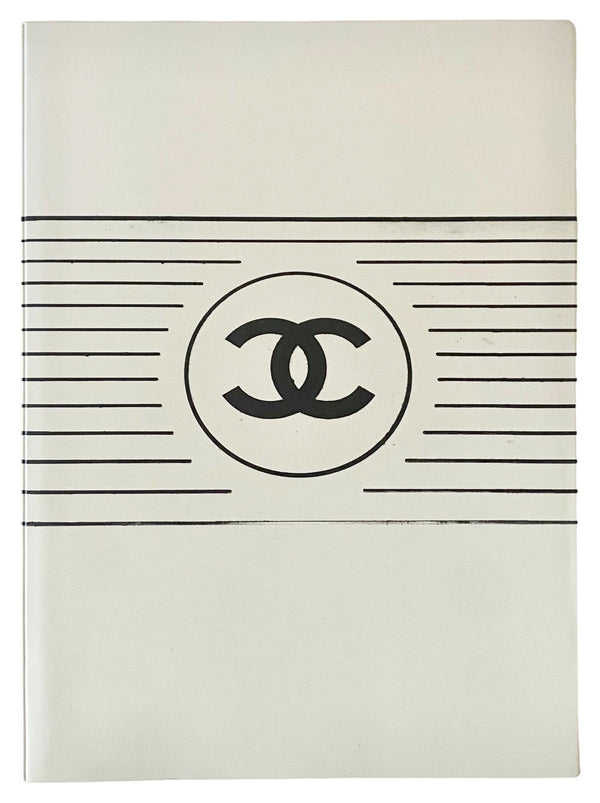 2005 Chanel Karl  Lagerfeld Spring Summer Runway Lookbook