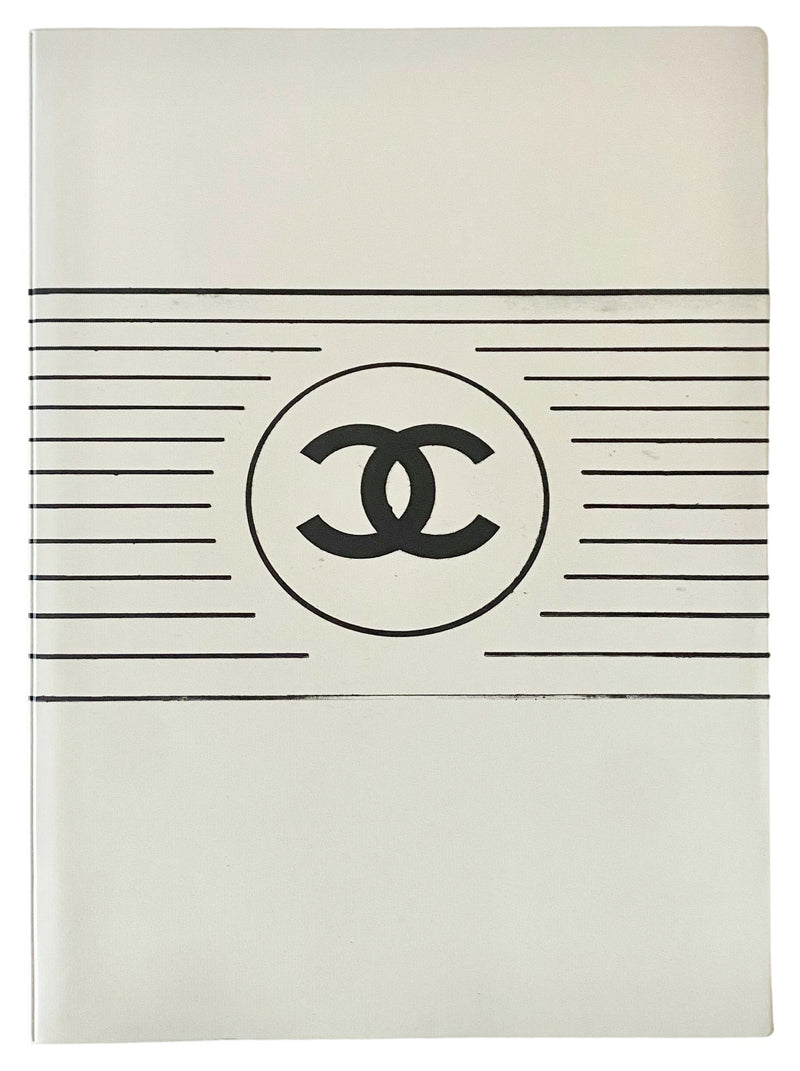 2005 Chanel Karl  Lagerfeld Spring Summer Runway Lookbook