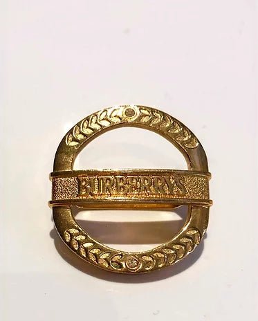1980s BURBERRYS GOLD TONE METAL MEDALLION SCARF RING - STYLE-CHNGR