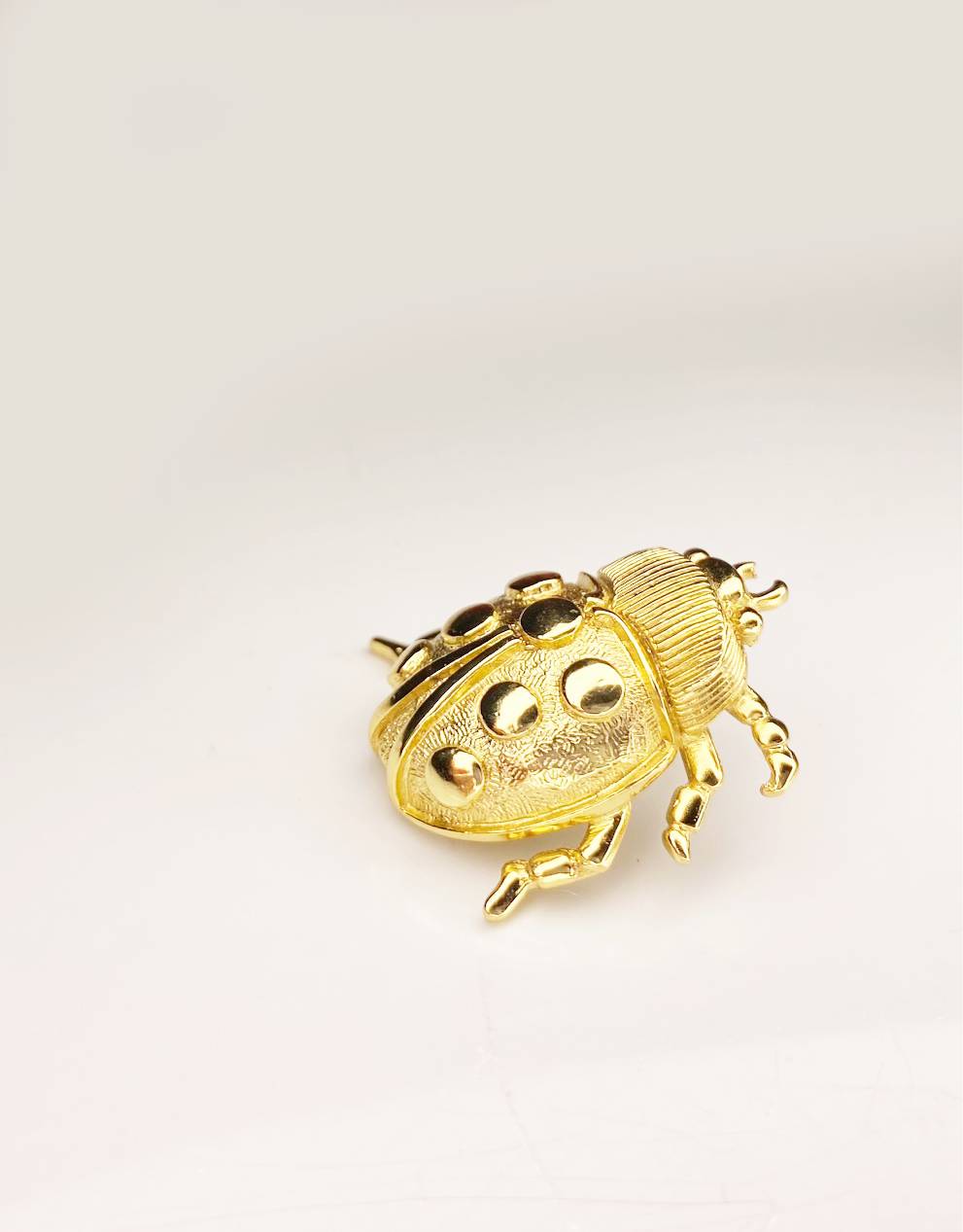 1980s Christian Dior Ladybird Gold Plated Vintage Pin Brooch - STYLE-CHNGR