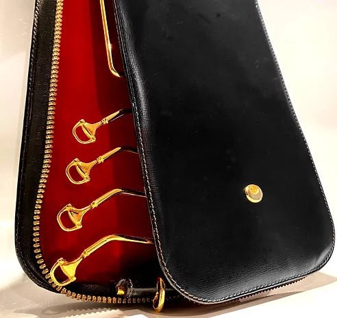 1980s GUCCI TIE HOLDER HORSEBIT TRAVEL CASE - STYLE-CHNGR