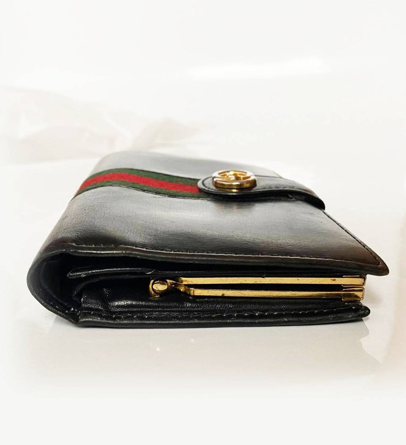 1980s Gucci Web Black Leather Wallet - STYLE-CHNGR
