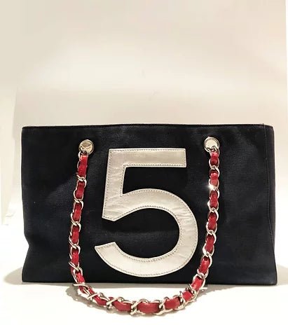 2000s CHANEL Chanel No 5 Chain Tote Chain Bag - STYLE-CHNGR