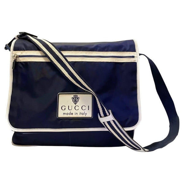 2000s Gucci Navy Canvas Crossbody messenger travel bag - STYLE-CHNGR