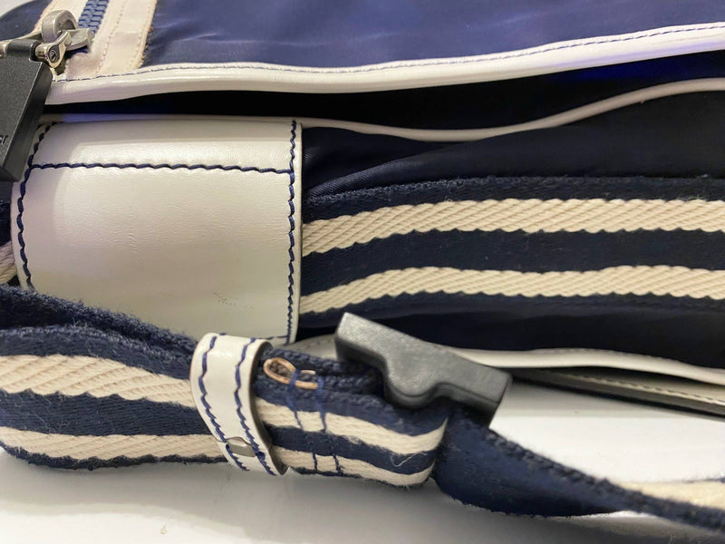 2000s Gucci Navy Canvas Crossbody messenger travel bag - STYLE-CHNGR